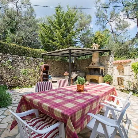 Aerino House בית נופש *