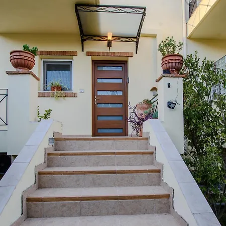 Aerino House