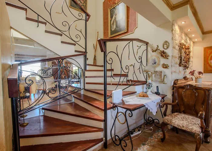 Aerino House
